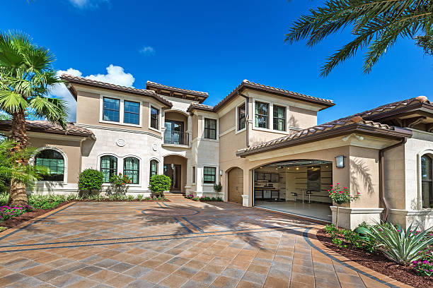 Best Driveway Pavers Cost  in Lahaina, HI